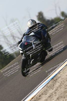 media/Nov-02-2025-Lets Ride (Sun) [[f7a3caa734]]/B Group/1120am (Turn 2 Inside)/